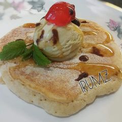 A picture of 🥞NUTELLA STUFFED PANCAKES🥞.