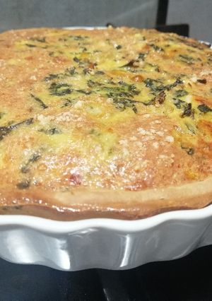 Una foto de Quiche de pollo y verduras