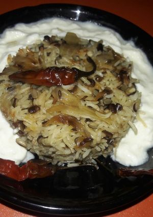 खिचड़ी (Khichdi recipe in Hindi) रेसिपी मुख्य फोटो
