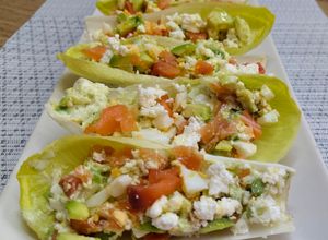 Foto principal de Endivia rellena de salmón y queso de rulo