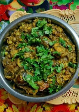A picture of Broad beans sabji (kathiyawadi style).