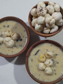 मखाना खीर (Makhana kheer recipe in Hindi) रेसिपी मुख्य फोटो