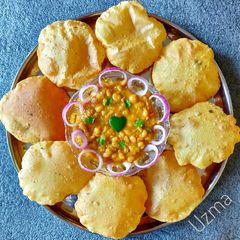 Masala Puri with Matar A picture of Masala Puri with Matar.