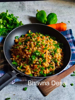 સેઝવાન રાઈસ.(Schezwan Rice Recipe in Gujarati) રેસીપી મુખ્ય ફોટો