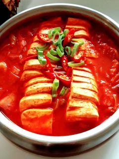 รูปของ ซุปกิมจิ / กิมชิจิเก /คิมชีจีแก Kimchi Jjigae (สูตรนี้รับประกันความอร่อย)