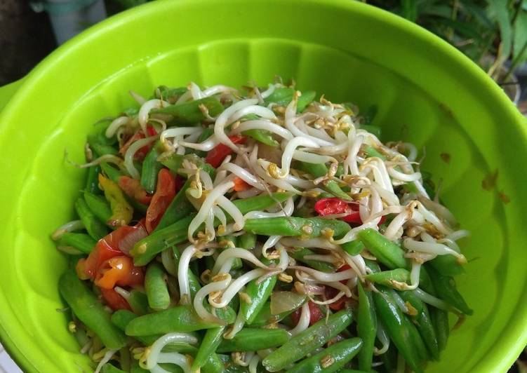 Tumis buncis tauge saos tiram