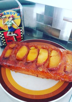 Una foto de Budín de manzana invertido