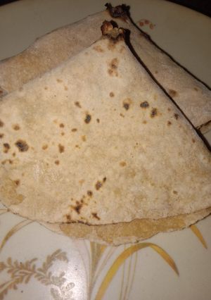 রুটি (Roti recipe in Bengali) রেসিপির প্রধান ছবি