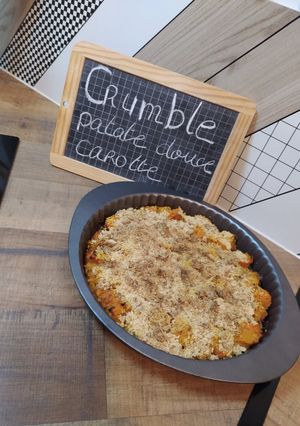Une photo de Crumble patate douce carotte