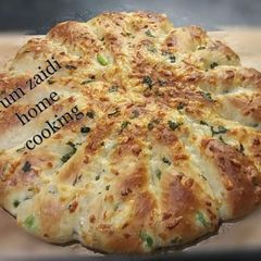 A picture of 🧀🌿🍞Cheese and Onion Bread Serve with Potato Corn Soup🍞🌿🧀.