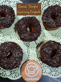 Foto resep Donat Tanpa Kentang Empuk