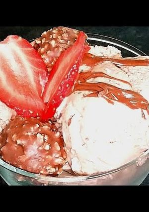 A picture of 3 ingredients chocolate Ice Cream.
