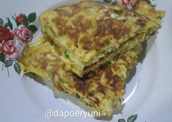 Resep Telur dadar kol bumbu urap, Bikin Ngiler
