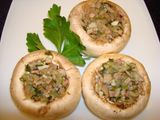 BACON-STUFFED MUSHROOMS