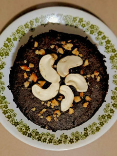 બિસ્કીટ કેક (Biscuit Cake Recipe In Gujarati) રેસીપી મુખ્ય ફોટો