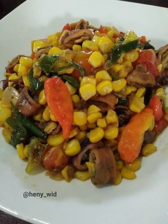 Langkah Gampang Membuat Resep  Oseng Pedas Cumi Asin Jagung Manis yang Enak, Bisa Manjain Lidah