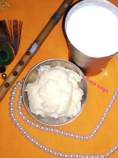 मलाई से मक्खन और बटर मिल्क (malai se makhan aur buttermilk recip रेसिपी मुख्य फोटो