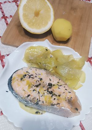 Foto di Salmone con Patate in Friggitrice ad Aria
