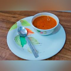 A picture of Tomato rasam without tamarind.