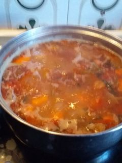 Una foto de Cocido de bote con panceta, verduras y boletus