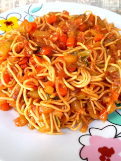 Una foto de Fideos Yakisoba con vegetales