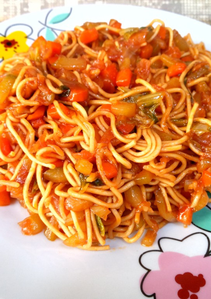 Una foto de Fideos Yakisoba con vegetales