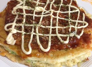 Una foto de Japanese Okonomiyaki!!