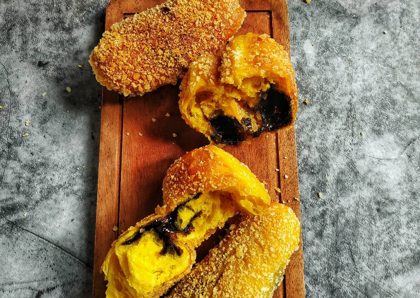 Roti Goreng Labu Kuning
