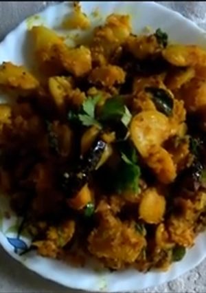 વાલનું શાક (Val Shak Recipe In Gujarati) રેસીપી મુખ્ય ફોટો