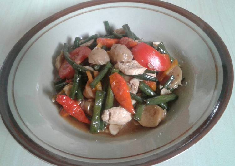 Langkah memasak Tumisan kacang panjang wortel tahu dan baso yang Menggugah Selera