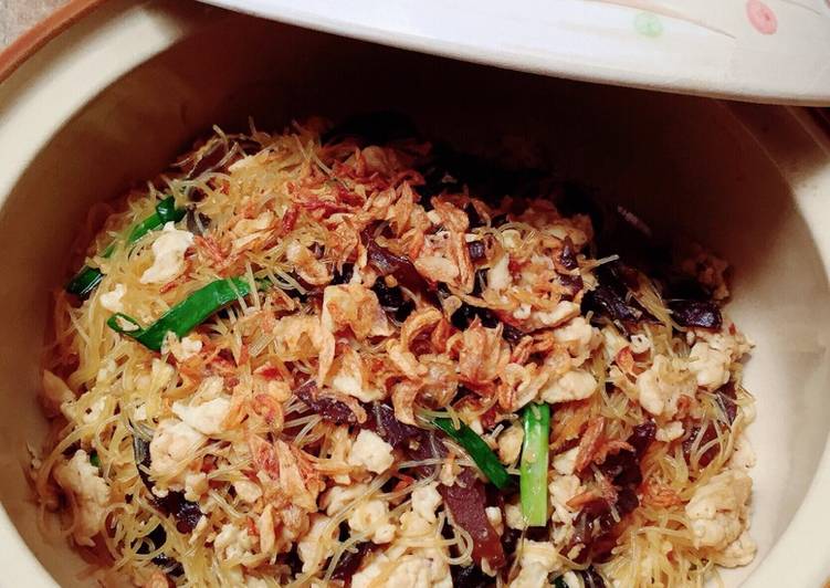 Resep Bihun goreng oleh Iris May - Cookpad