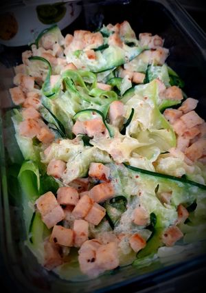 Une photo de Courgettes façon carbonara crémée