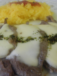 Una foto de Churrasquitos con queso fresco