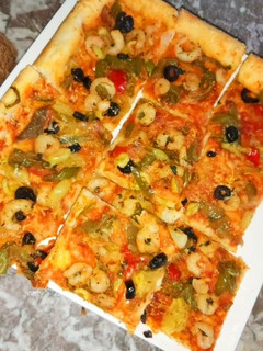 صورة لوصفة بيتزا القمرون 🦐🦐