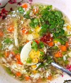 súp gà trứng