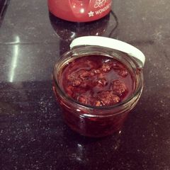 A picture of Schezwan sauce.