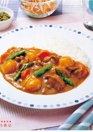 馬鈴薯蘆筍咖哩飯 的食譜成品照片
