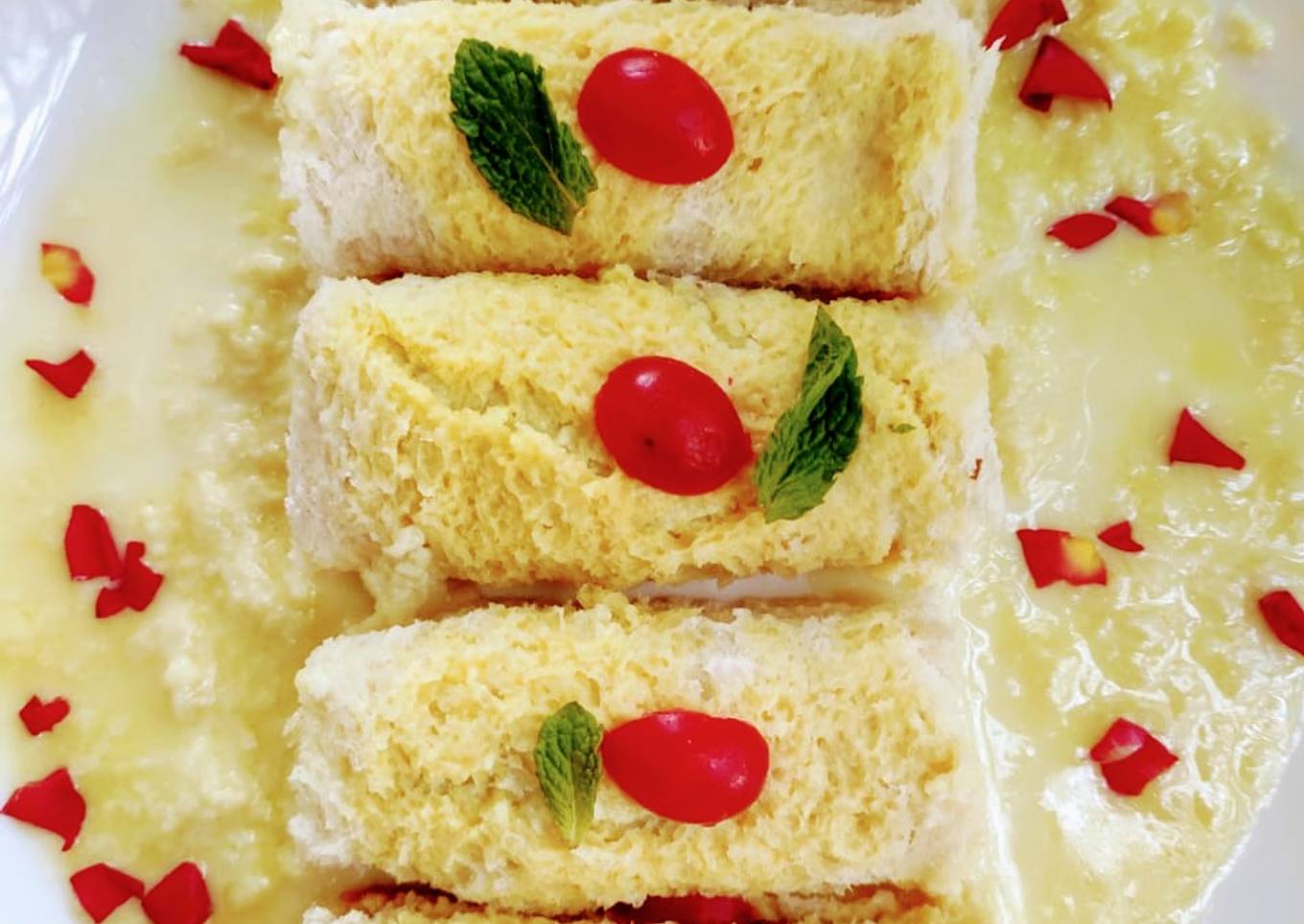 Bread malai roll