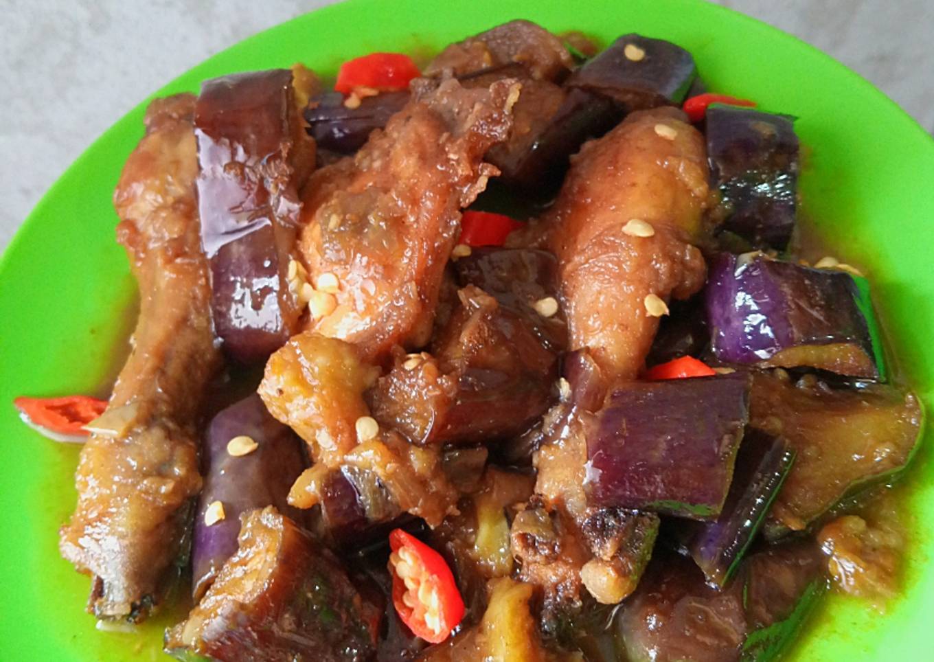 Ayam terong masak kecap belacan