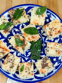 व्हाइट ढोकला (White Dhokla recipe in hindi) रेसिपी मुख्य फोटो