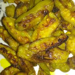 A picture of Fried parwal.
