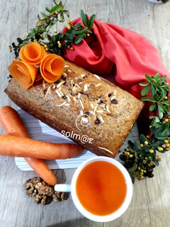 عکسی از دستور کیک هویج و گردو solm@z