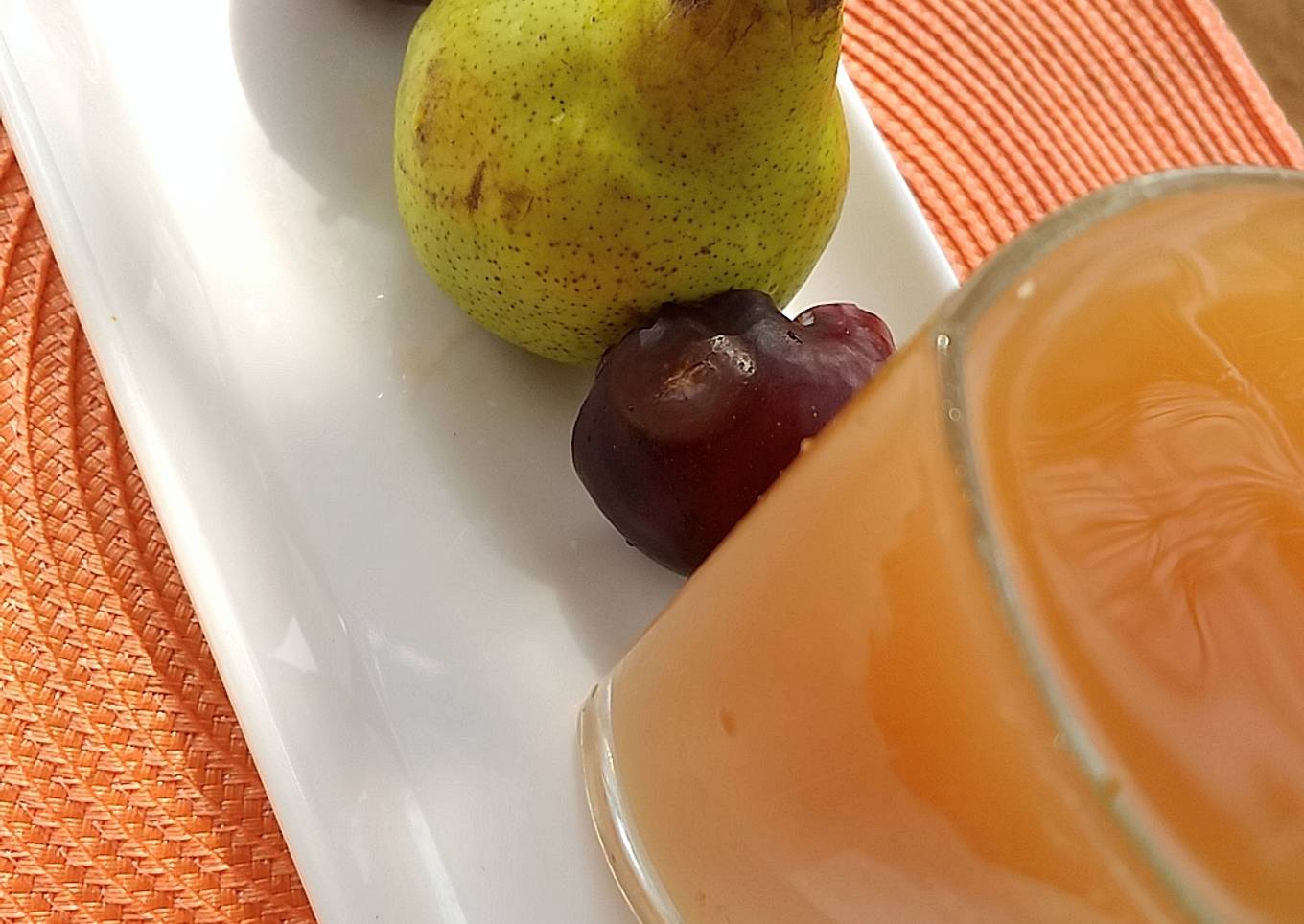Mixed fruits