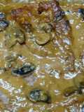Smothered cube steaks