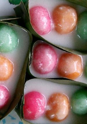 Foto resep bola pelangi siram