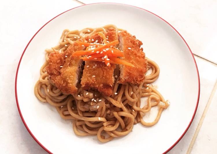 Langkah Mudah untuk Membuat Teriyaki Noodle with Chicken Katsu, Lezat