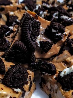 Una foto de OREO FUDGE, 2 Sabores...!😋