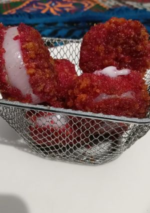 A picture of Stuffed onion rings.