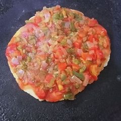 A picture of Roti pizza 🍕.