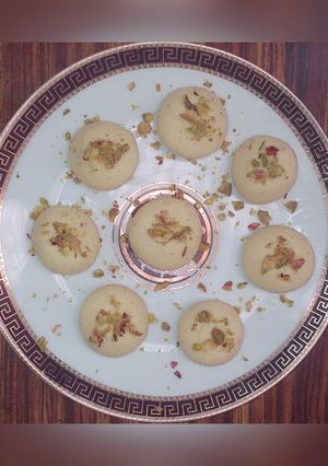 A picture of Chanar Sondesh.